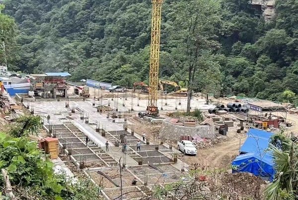 新洋豐擬5.35億元購入第二家磷礦公司 上半年凈利預超8.72億元