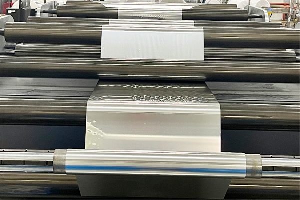 電池鋁箔加工費漸走高 這些國內廠商正加速擴產