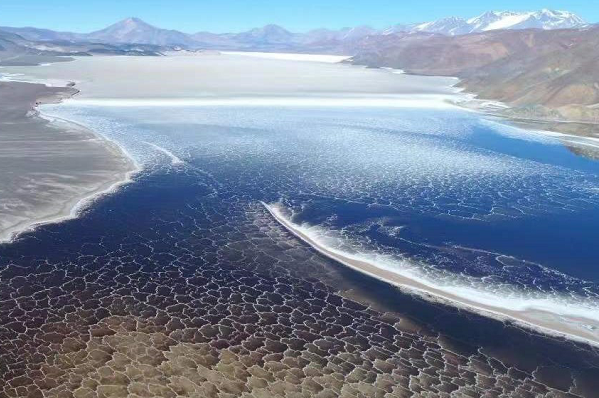 紫金礦業:碳酸鋰2023年規劃產量0.3萬噸 2025年12萬噸