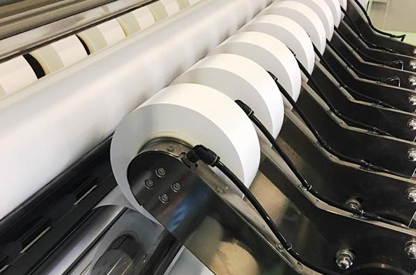 近三年訂單已超132億元！恩捷股份再獲寧德時代濕法隔膜大單