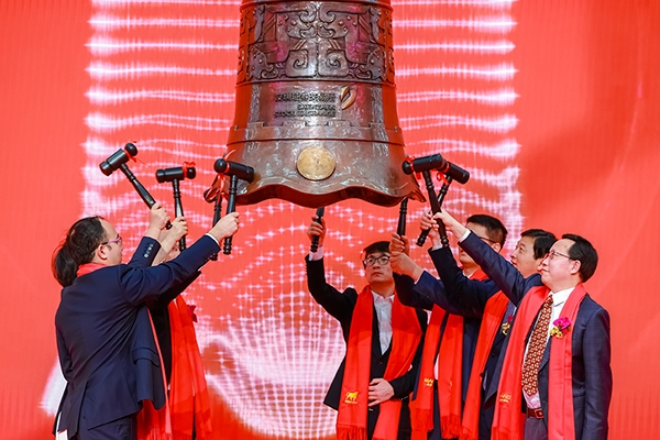 超募逾3倍！又一鋰電設備生產(chǎn)商成功登陸創(chuàng)業(yè)板