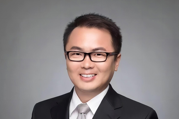 五礦證券楊誠(chéng)笑：祝愿中國(guó)電池產(chǎn)業(yè)奮楫搏發(fā) 譜寫劃時(shí)代樂(lè)章