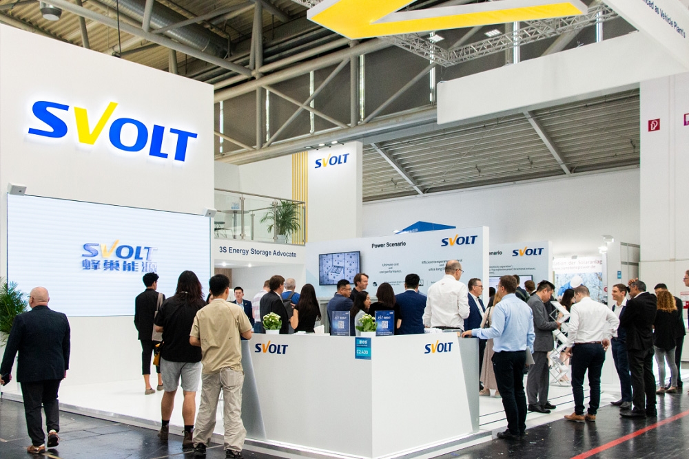 行業超大容量！蜂巢能源770Ah飛疊短刀儲能電芯歐洲首秀