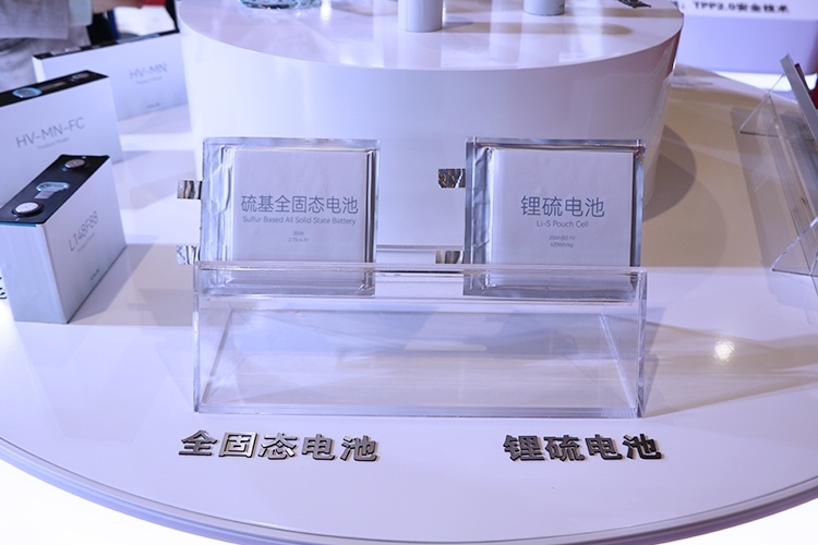 業內熱議！固態電池這一重要節點來了？