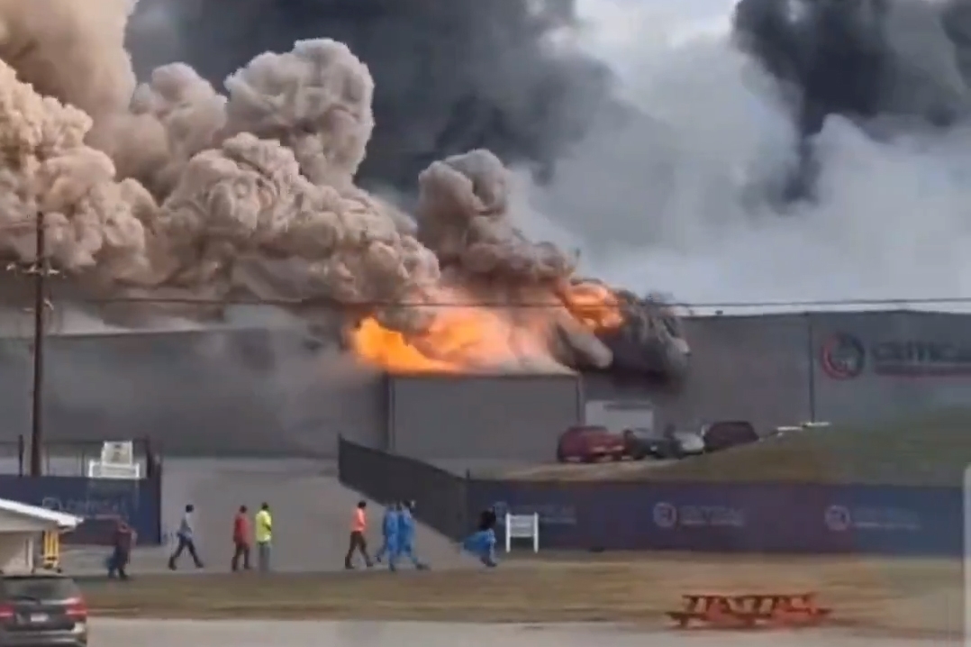 美國一大型鋰電回收工廠發(fā)生火災！兩萬多平方米完全被毀！