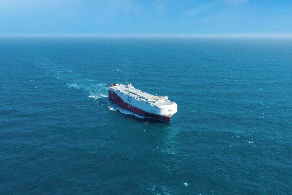 奔馳、特斯拉、寶馬“叫板”歐盟 ：反對對華電動汽車關稅！