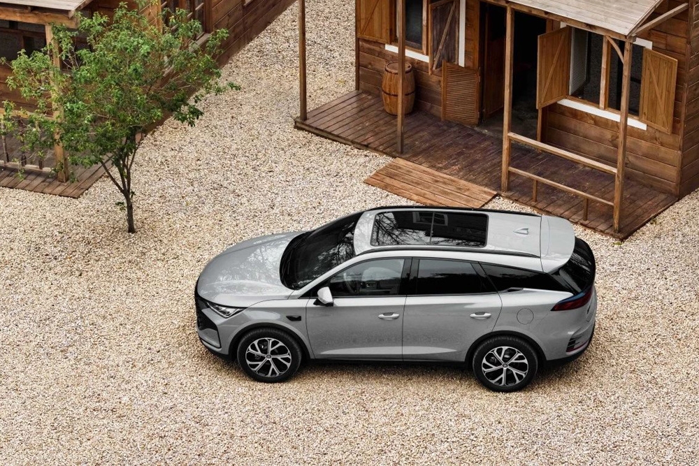 2月新能源車市放榜：智能駕駛進入激戰！新勢力僅一家交付破3萬