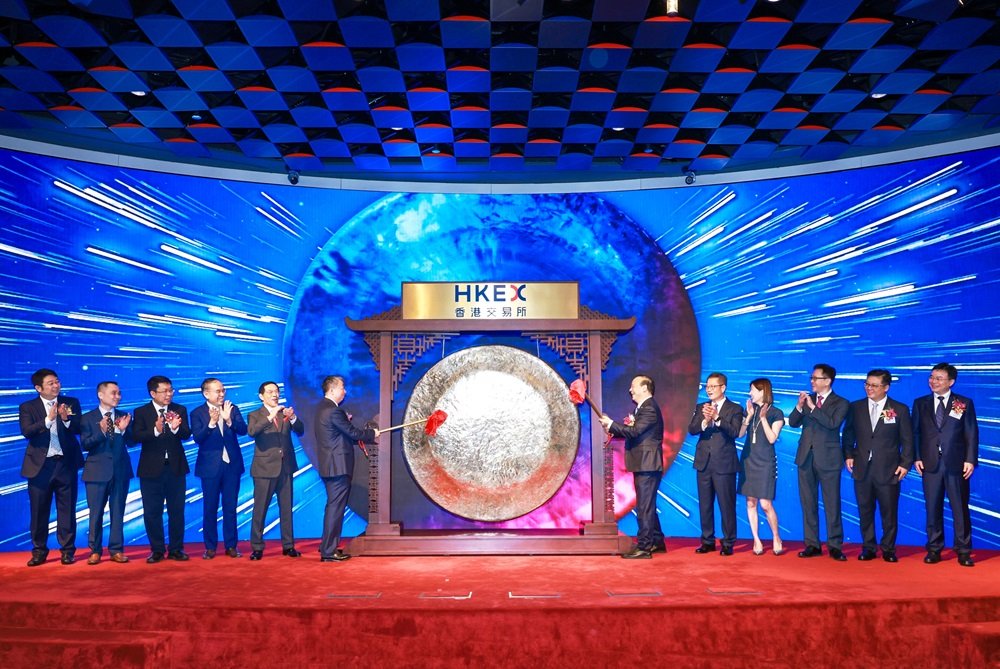 手握3213億現(xiàn)金仍赴港上市，不差錢的寧德時(shí)代“暴露野心”！