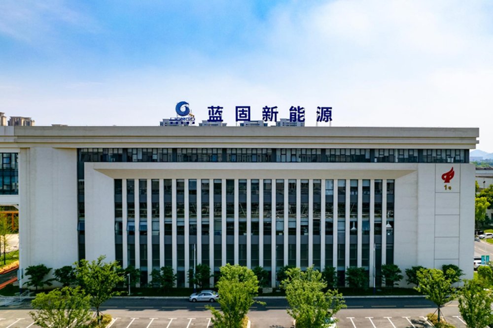 藍(lán)固新能源超兩億B輪融資落地 萬噸級氧化物固態(tài)電解質(zhì)明年投產(chǎn)