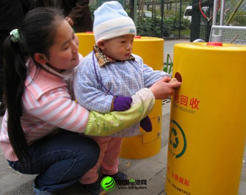 一塊手機電池污染6萬升水環(huán)保之路任重道遠