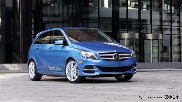 奔馳B級電動(dòng)汽車：特斯拉的一半性能與價(jià)格