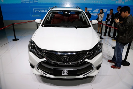 差距究竟在哪？為啥特斯拉能賣給土豪 比亞迪不行？