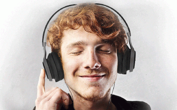 可穿戴設(shè)備：從“頭戴式”進(jìn)化到“耳戴式”