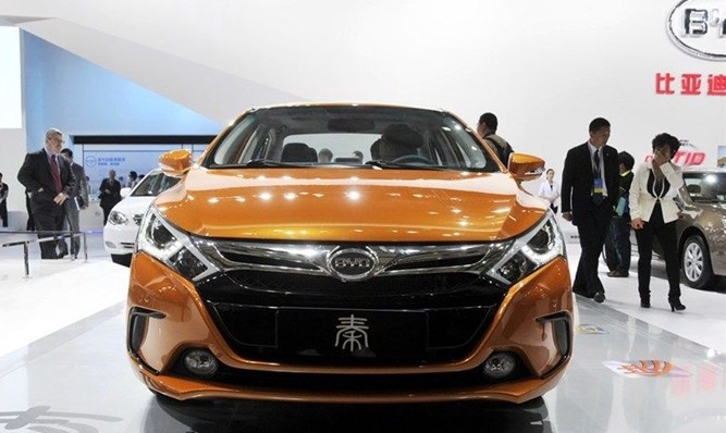 比亞迪和特斯拉的差別是什么？一個還是汽車一個已經不是