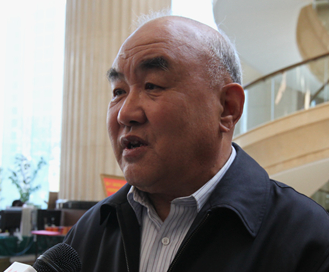 時(shí)風(fēng)集團(tuán)董事長劉義發(fā):小型電動車應(yīng)成為國民車