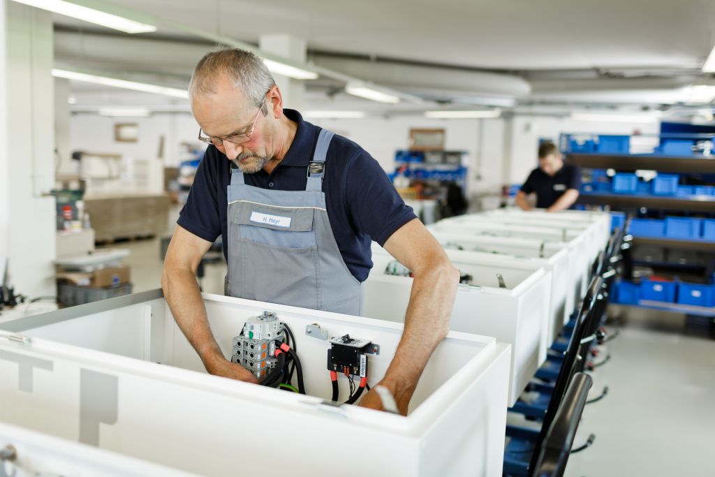 廉價(jià)電池和智能軟件將掀起下一波科技革命