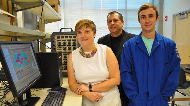 智能手機(jī)電池的未來(lái):更輕更小充電速度更快 智能手機(jī)電池的未來(lái):更輕更小充電速度更快