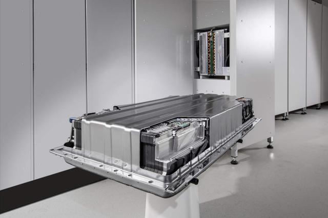 特斯拉能源訂單破8億美金 戴姆勒眼紅踢館 特斯拉能源訂單破8億美金 戴姆勒眼紅踢館