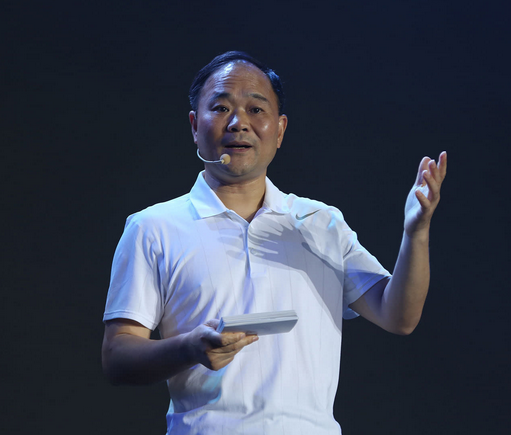 李書福新年獻(xiàn)詞：沃爾沃將智能化、網(wǎng)聯(lián)化