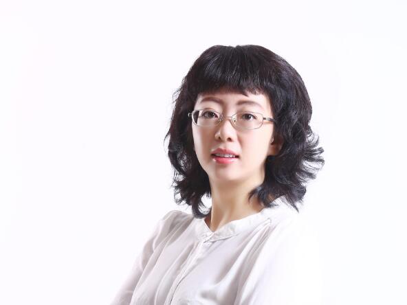 李丹：17年共度艱難與榮光 以真心傳播比克“真芯”