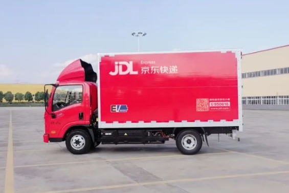 京東物流首批換電新能源車(chē)投運(yùn) 到今年底將投放千臺(tái)換電輕卡