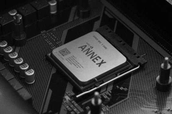 特斯拉在華首次布局芯片制造環(huán)節(jié) 已在山東濟南成立合資公司