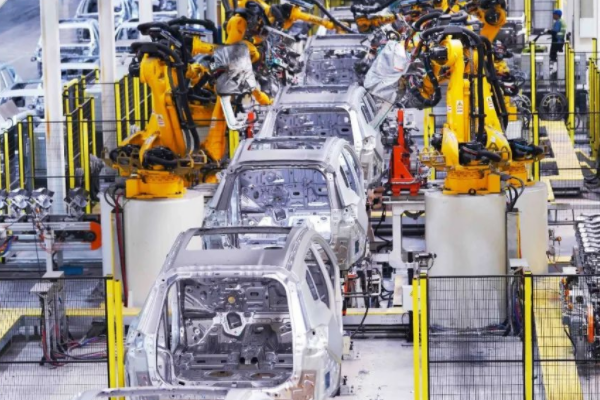 奇瑞1月汽車銷售逾10萬輛 新能源等四大品牌官宣整車終身質(zhì)保