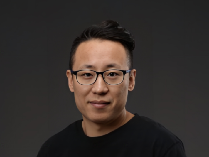 中建材新材料基金關(guān)博:祝大家兔年吉祥 萬事如意