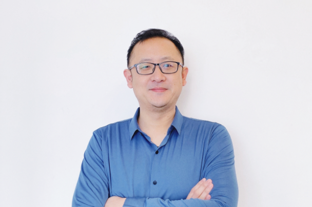 伯墨新能源劉超：新的一年祝大家生活幸福 四時如意