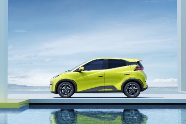 純電動車卷王來了！比亞迪海鷗上市價7.38萬元起