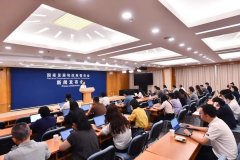 發改委:促進新能源車市持續穩增長 推動固態電池等新型儲能技術突破