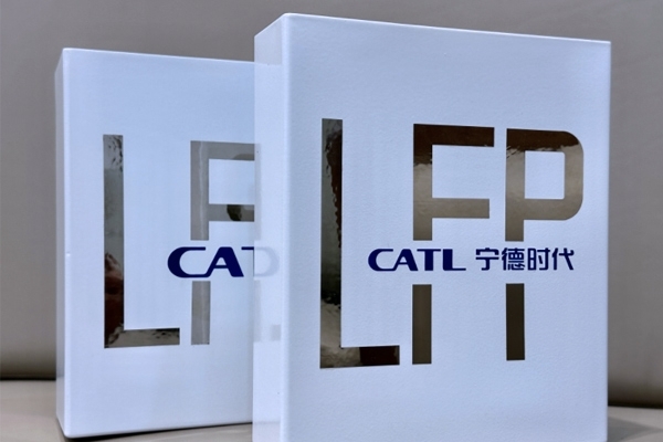 “饑餓求生”，磷酸鐵鋰的降本過程及風險！