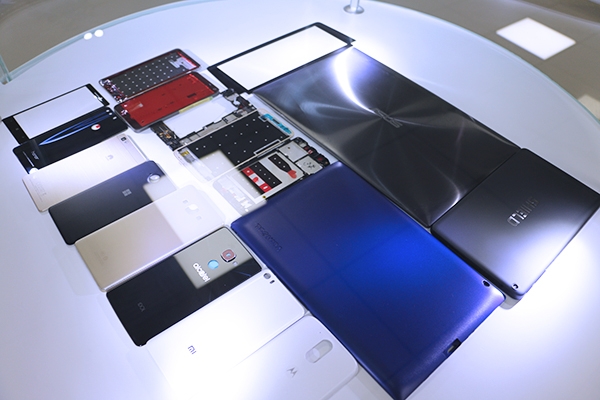 2023年我國(guó)規(guī)上電子信息制造業(yè)營(yíng)收15.1萬(wàn)億 手機(jī)產(chǎn)量15.7億臺(tái)