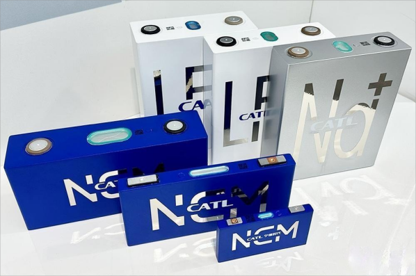 貴州：到2027年新能源動(dòng)力電池及材料研發(fā)生產(chǎn)基地總產(chǎn)值擬達(dá)5000億