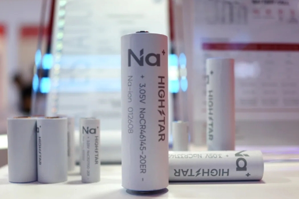 1.5GWh！一上市公司獲鈉電池訂單！在建鈉/鋰電池共線產(chǎn)能10GWh