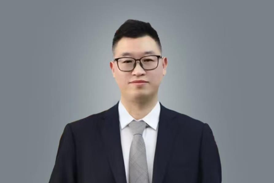 瑞浦蘭鈞黃炳輝:愿與各位同仁攜手共續(xù)綠色能源嶄新篇章!