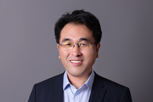 天力鋰能王瑞慶：祝大家新年快樂，萬事順遂！