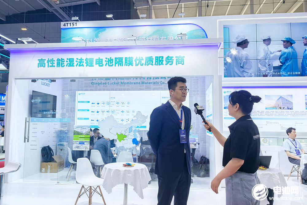  青島藍科途膜材料有限公司執行董事楊波