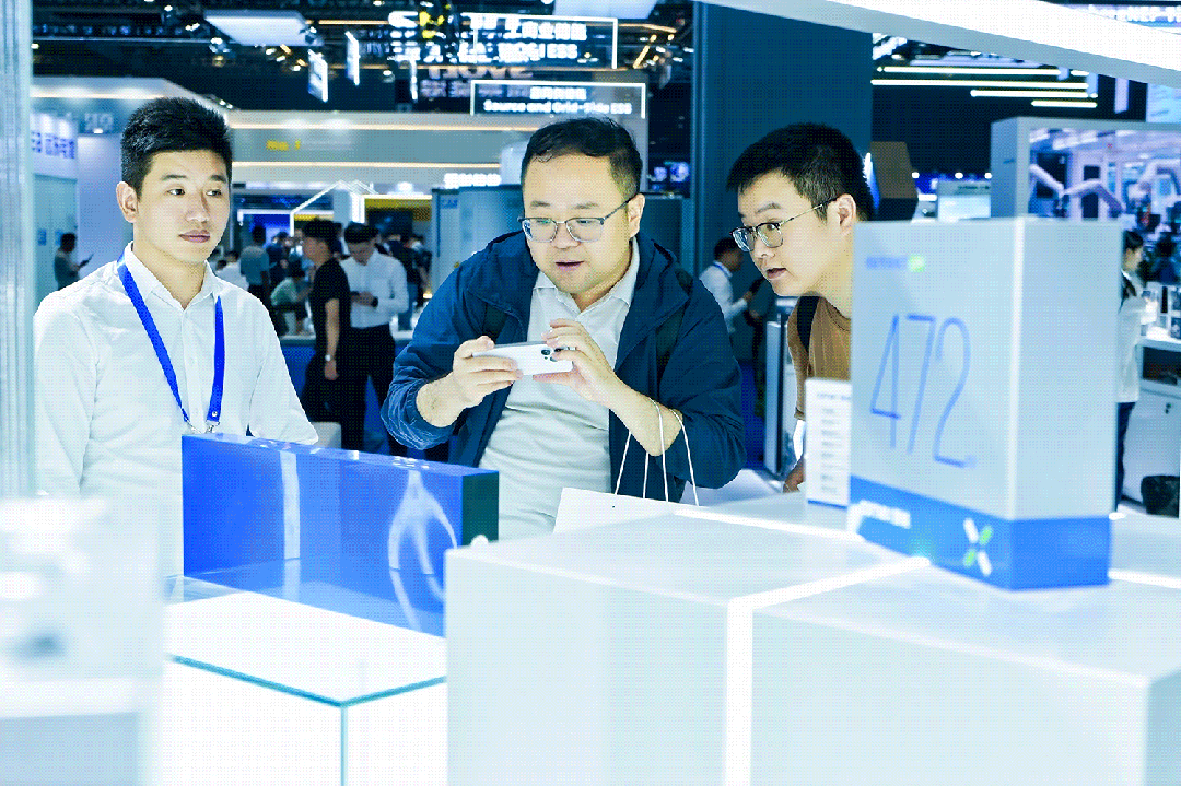 楚能亮相上海國際光伏能源展 全場景儲能產(chǎn)品前瞻布局引行業(yè)矚目