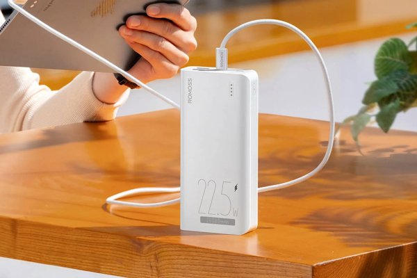 多所高校禁用!羅馬仕召回超49萬臺(tái)充電寶