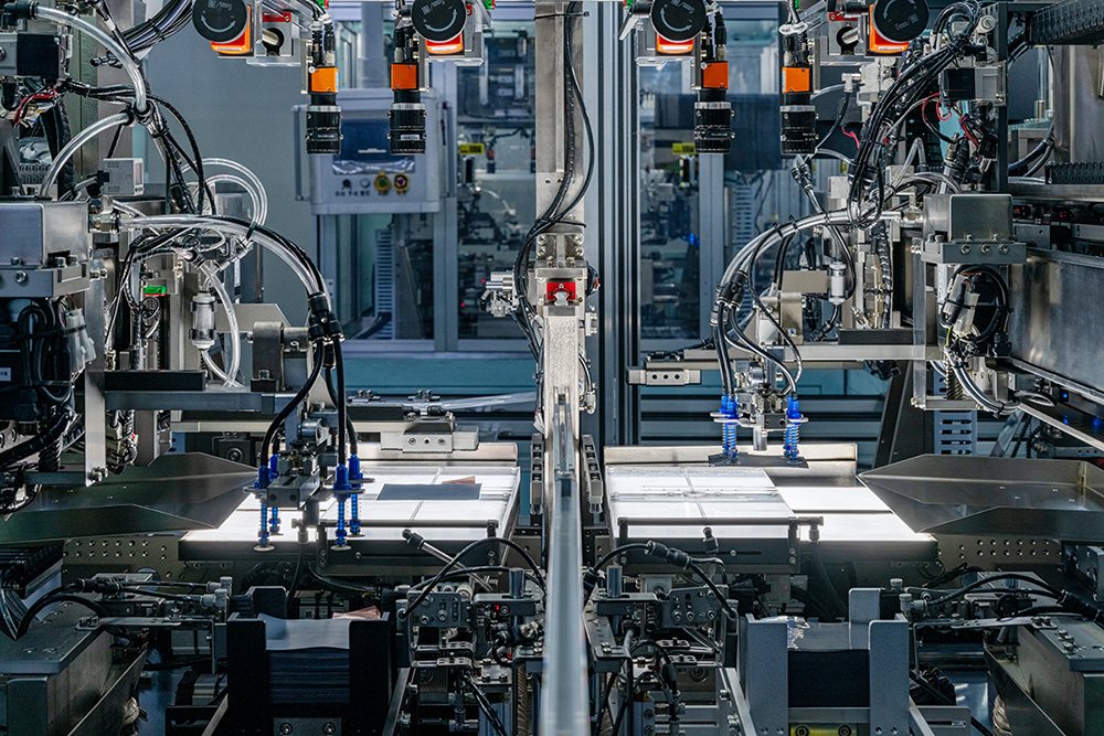 從“車用為主”到“全場景滲透” 固態電池產業化拐點已至