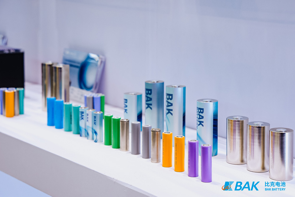 以“真安全+超經濟”雙引擎驅動 比克電池亮相摩博會