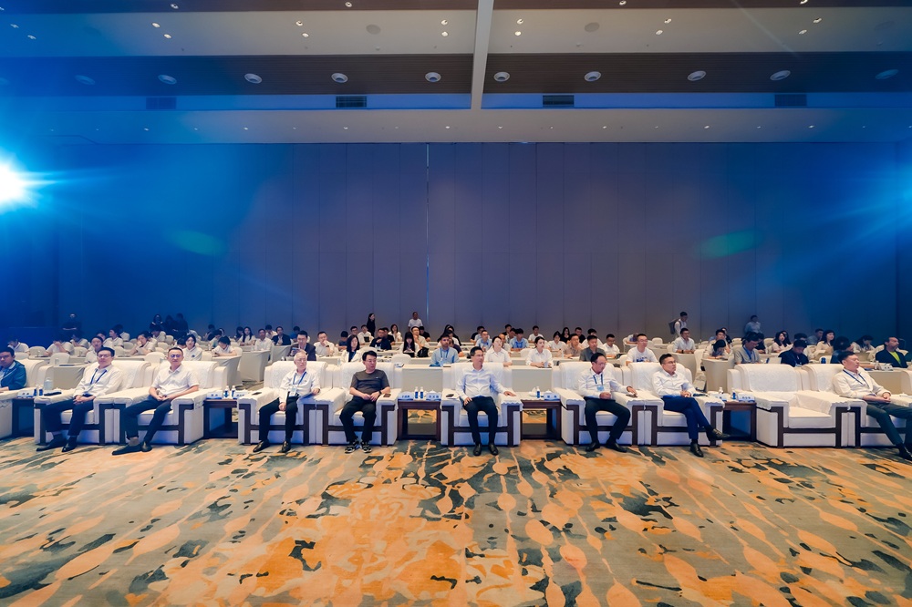 2025遂寧國(guó)際鋰電產(chǎn)業(yè)大會(huì)現(xiàn)場(chǎng)