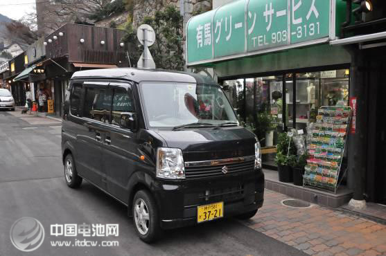 【獨(dú)家】日本汽車：路窄車更小，油貴停車難