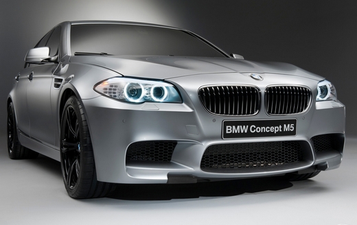 豪華品牌電動(dòng)車加速入華 直指高端車市場