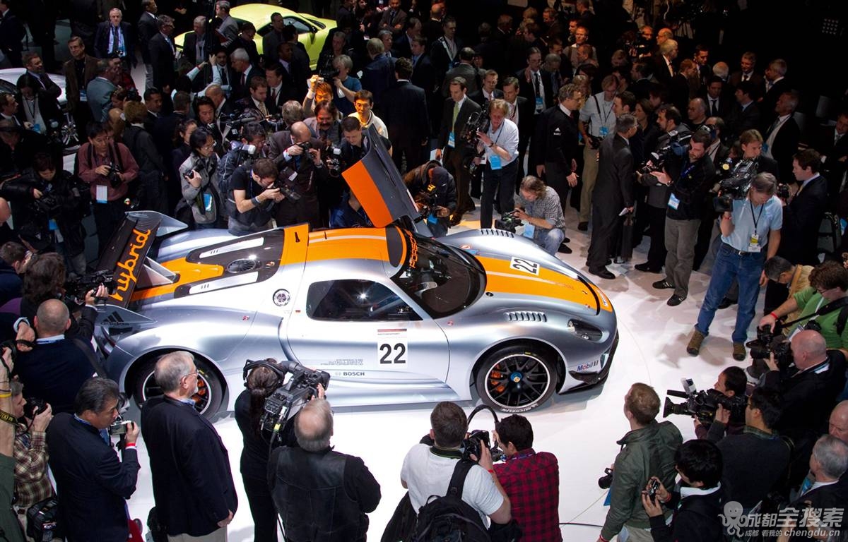 美國(guó)政府采購(gòu)支持新能源車產(chǎn)業(yè)發(fā)展的經(jīng)驗(yàn)研究