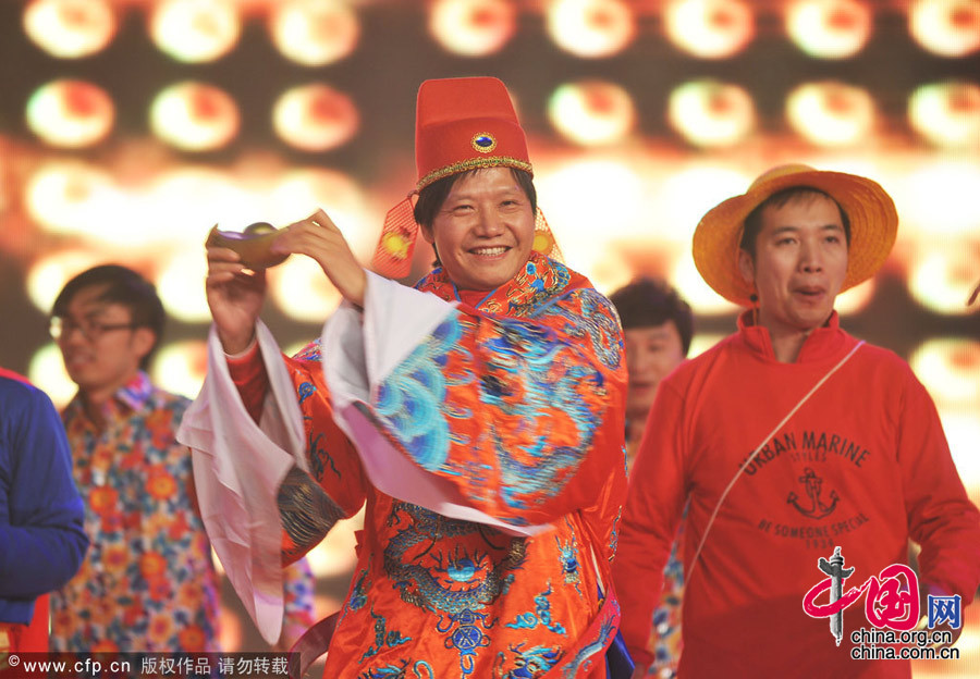 小米“自導(dǎo)”電動車緋聞  一個雷軍頂兩個馬斯克