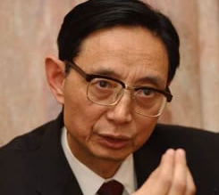 重慶力帆實業集團董事長尹明善