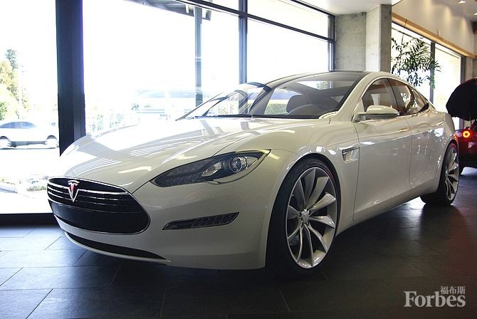 為什么現在中國不宜大面積推廣純電動汽車？