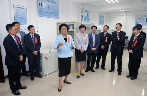 中央政治局委員、國務院副總理劉延東視察清華大學